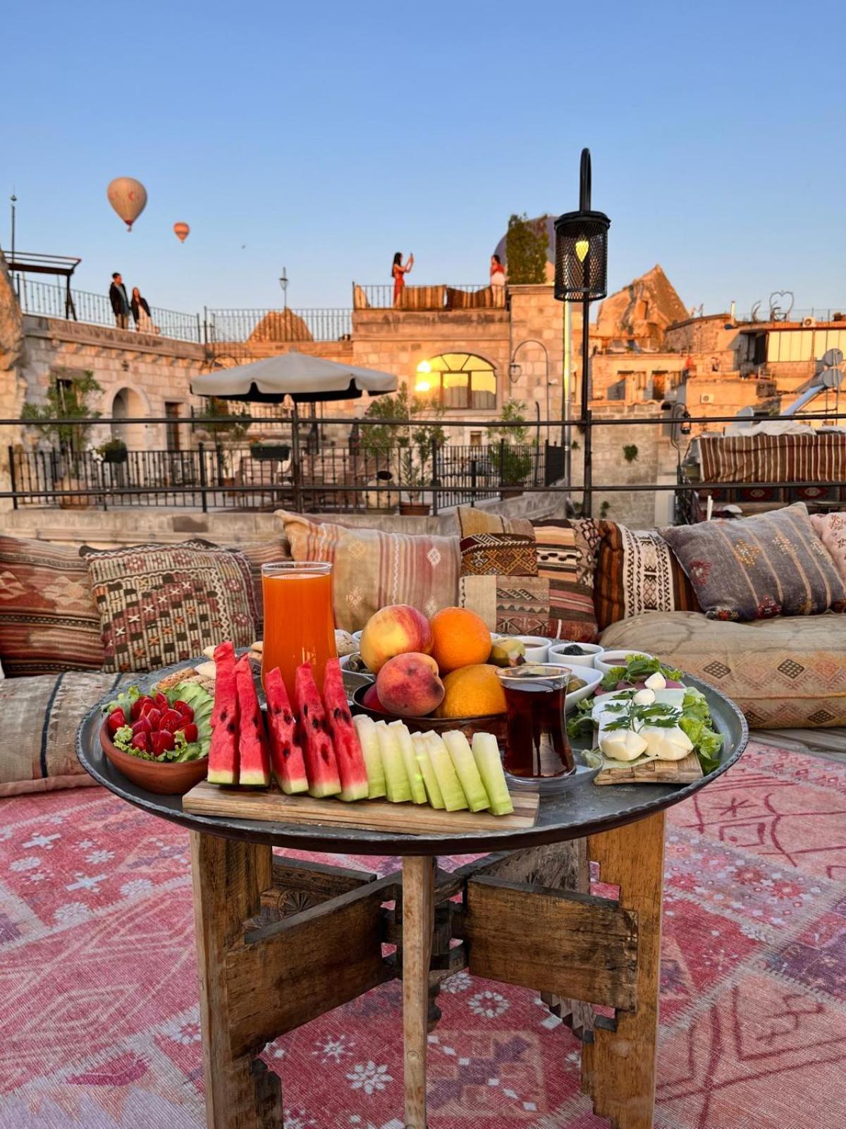 Caftan Cave Suites Göreme Ngoại thất bức ảnh